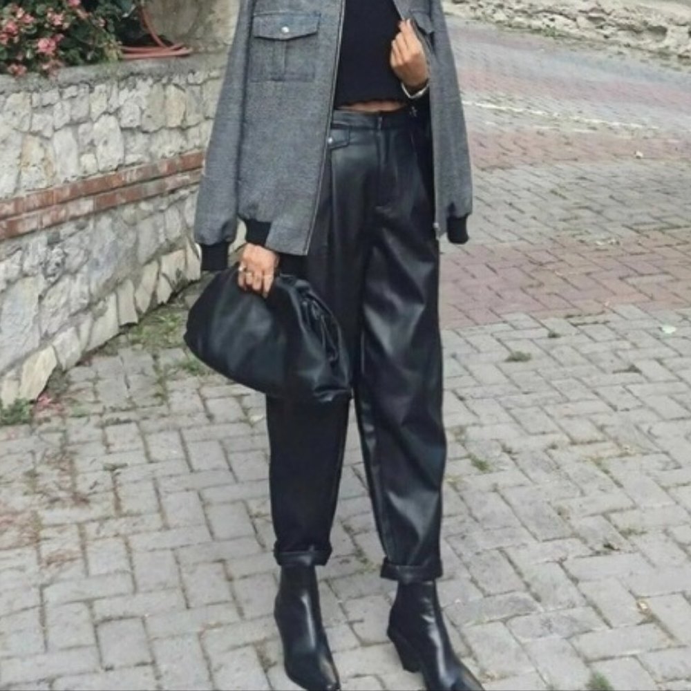 ZARA Faux Leather Slouchy Pants Black {Z37}